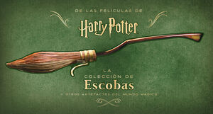 HARRY POTTER LA COLECCIÓN DE ESCOBAS Y OTROS ARTEFACTOS DEL MUNDO MAGICO