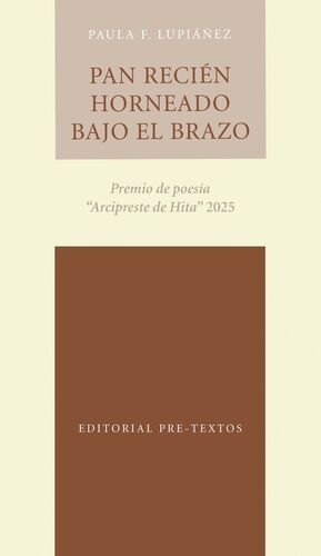 PAN RECIÉN HORNEADO BAJO EL BRAZO